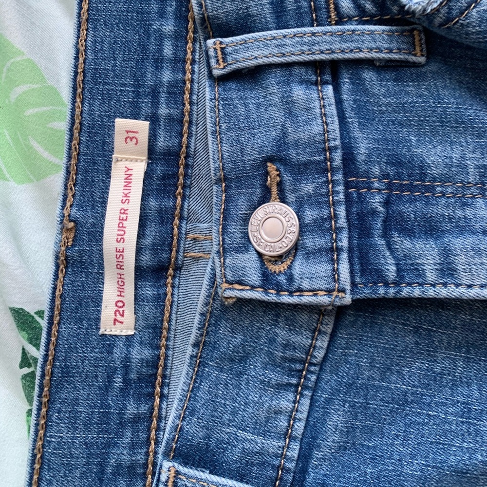 LEVIS JEANS SALEE😃‼️‼️ - Picture 5 of 5
